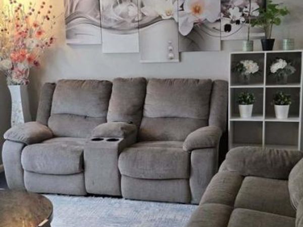 5837 N 62nd STREET, Milwaukee, WI 53218