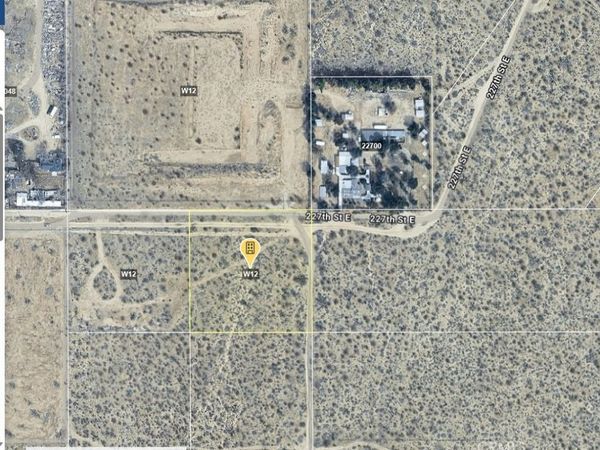 0 Avenue W, Llano, CA 93544