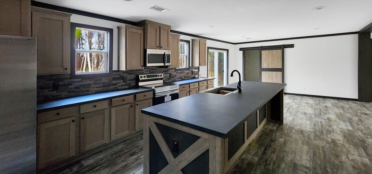 8590 Paxville Highway Photo 6