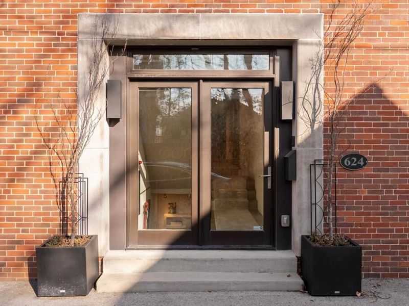 624 Jaeger Street, Columbus, OH 43206 Photo 2