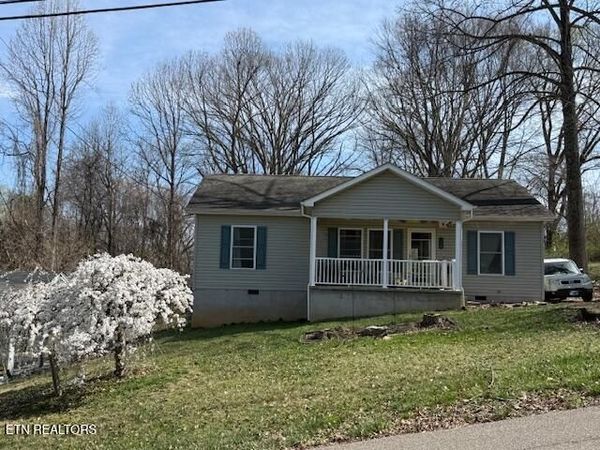 1108 N Barton St, Johnson City, TN 37604