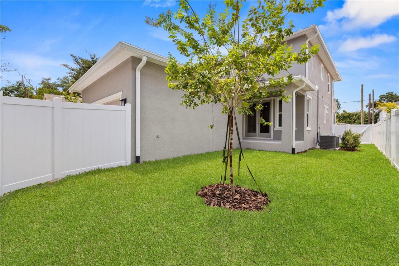 1522 W Arch Street, Tampa, FL 33607 Photo
