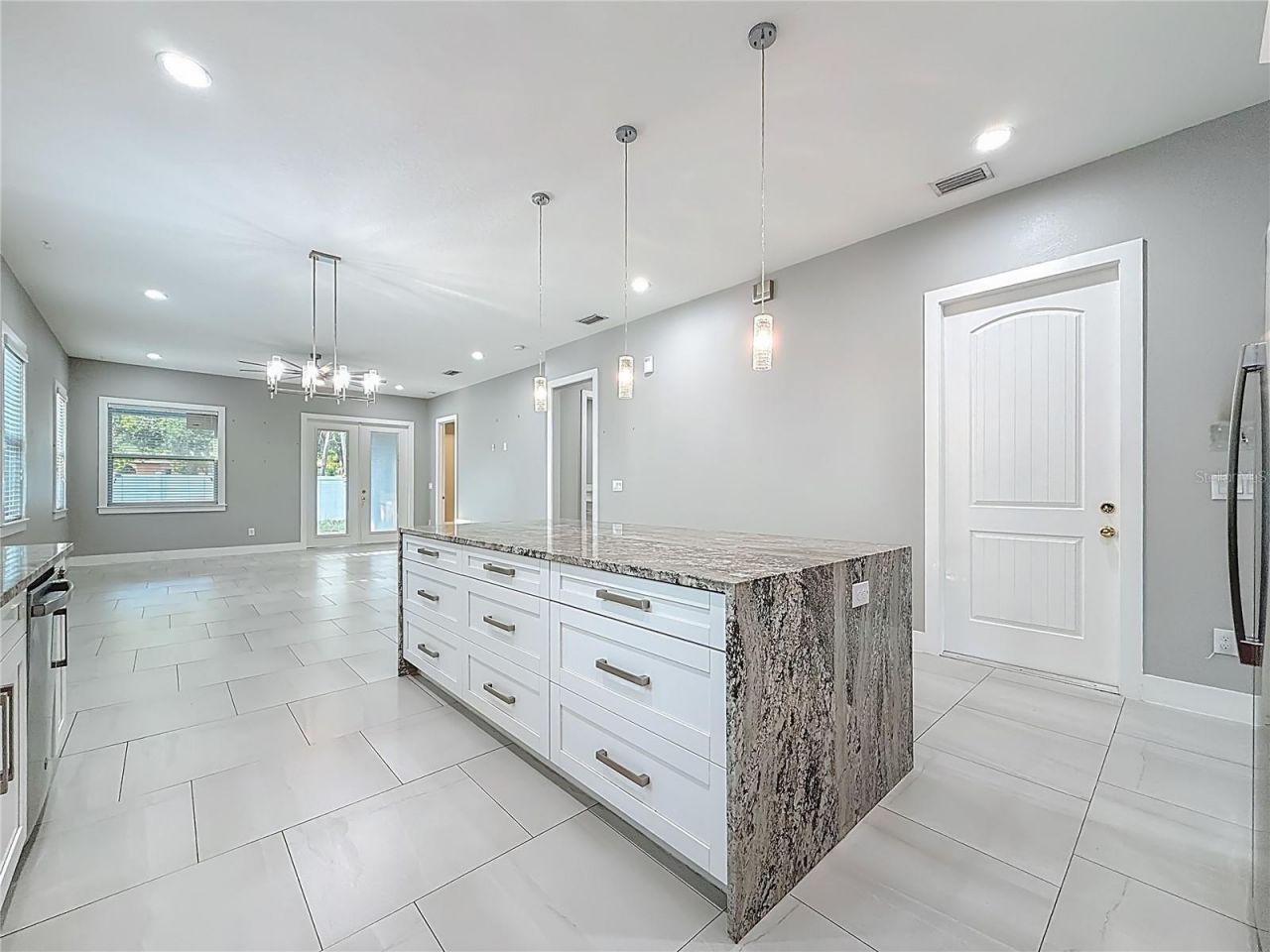105 E Broad Street, Tampa, FL 33604 Photo