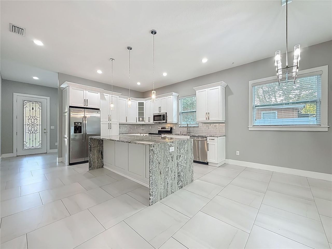 105 E Broad Street, Tampa, FL 33604 Photo