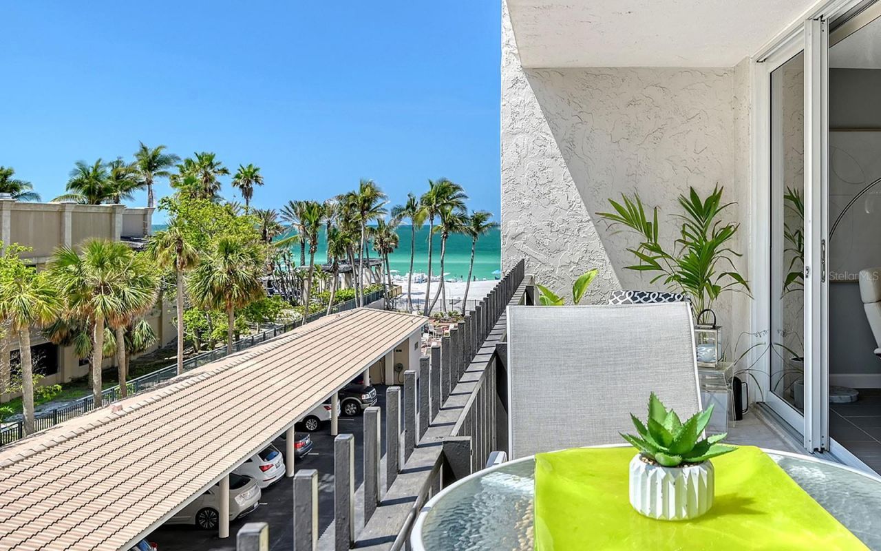 1212 Benjamin Franklin Drive, Unit 305, Sarasota, FL 34236 Photo