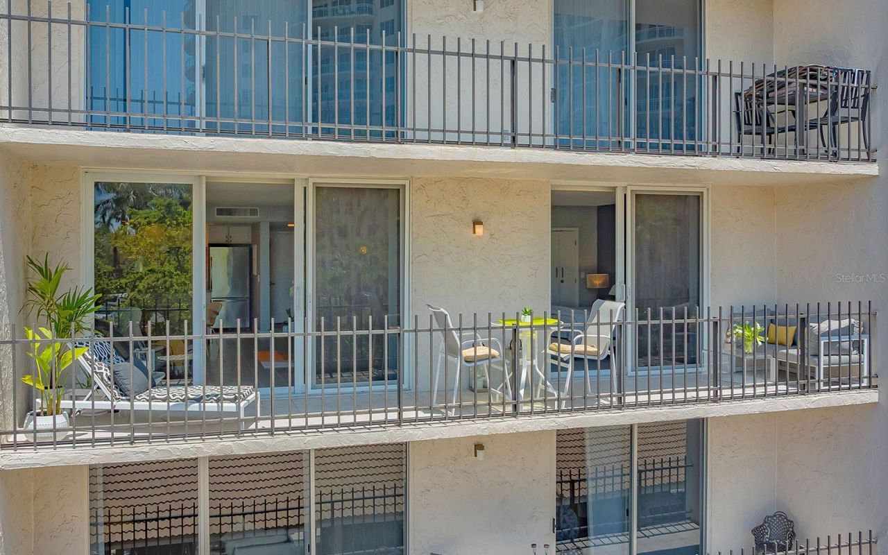 1212 Benjamin Franklin Drive, Unit 305, Sarasota, FL 34236 Photo