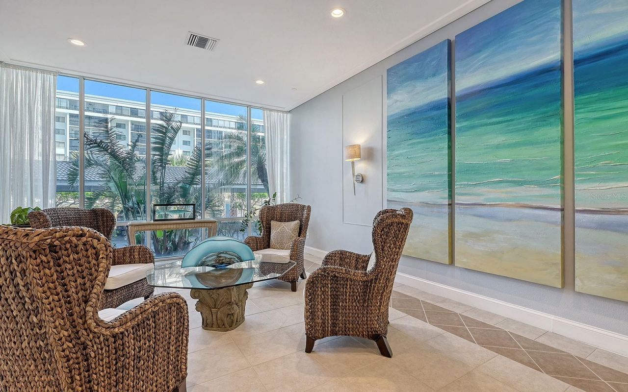 1212 Benjamin Franklin Drive, Unit 305, Sarasota, FL 34236 Photo