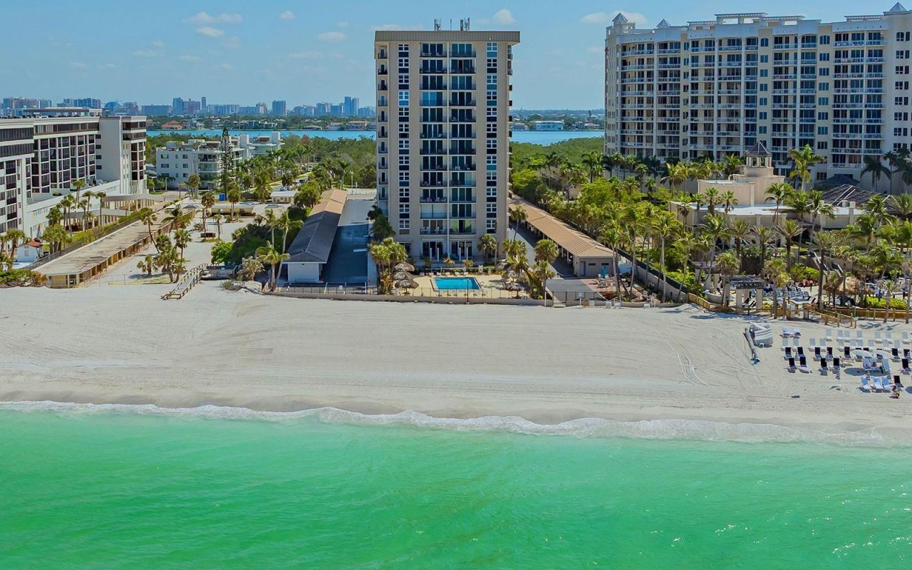 1212 Benjamin Franklin Drive, Unit 305, Sarasota, FL 34236 Photo