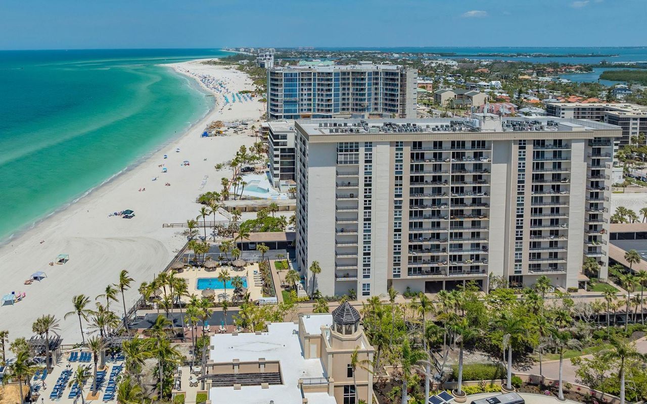 1212 Benjamin Franklin Drive, Unit 305, Sarasota, FL 34236 Photo