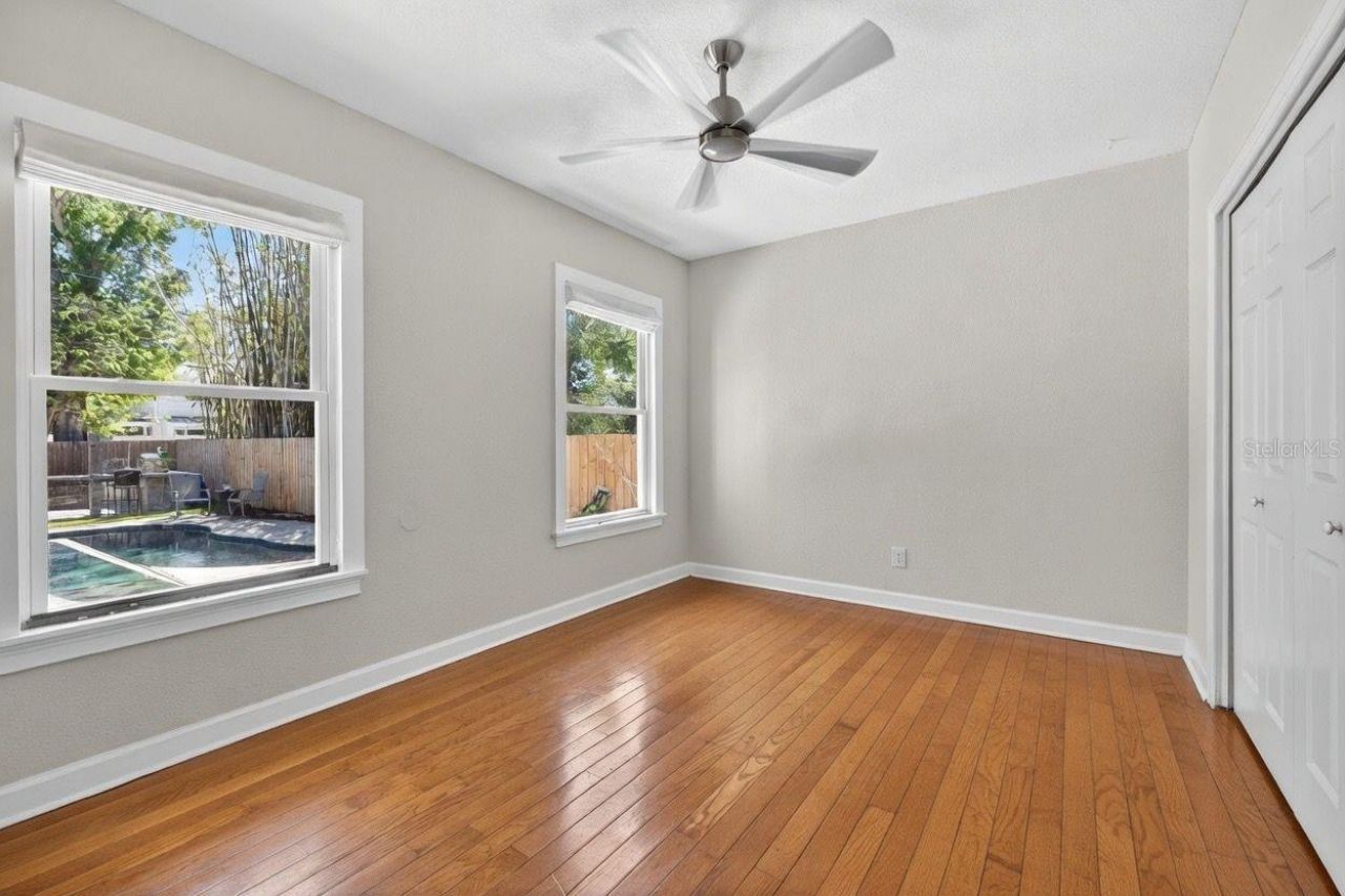 2005 Jackson Street N, Saint Petersburg, FL 33704 Photo