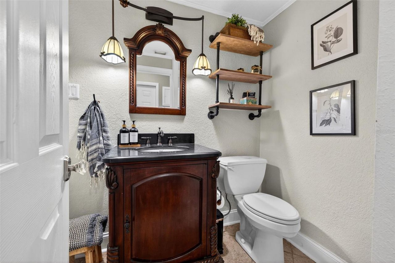 2005 Jackson Street N, Saint Petersburg, FL 33704 Photo