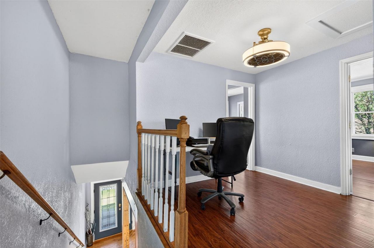 2005 Jackson Street N, Saint Petersburg, FL 33704 Photo