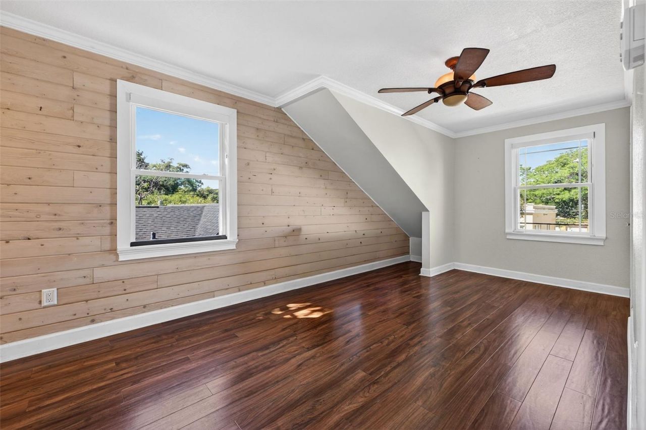 2005 Jackson Street N, Saint Petersburg, FL 33704 Photo