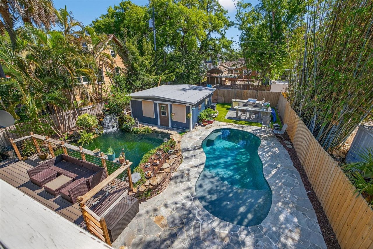 2005 Jackson Street N, Saint Petersburg, FL 33704 Photo