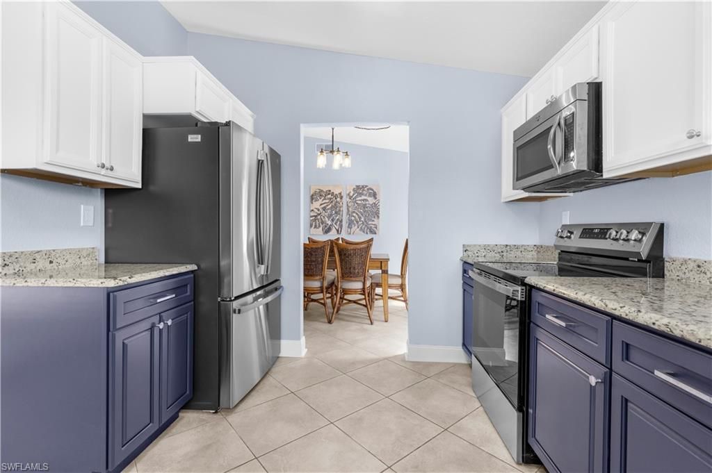 6487 Royal Woods Dr, Fort Myers, FL 33908 Photo