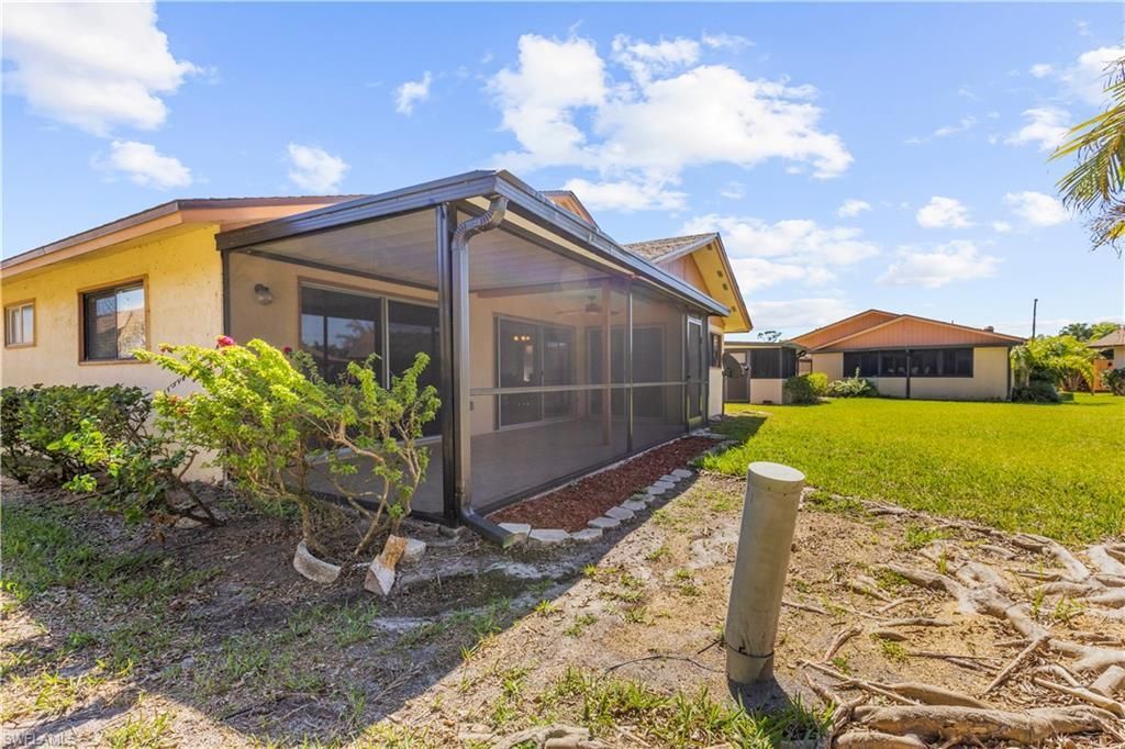 6487 Royal Woods Dr, Fort Myers, FL 33908 Photo