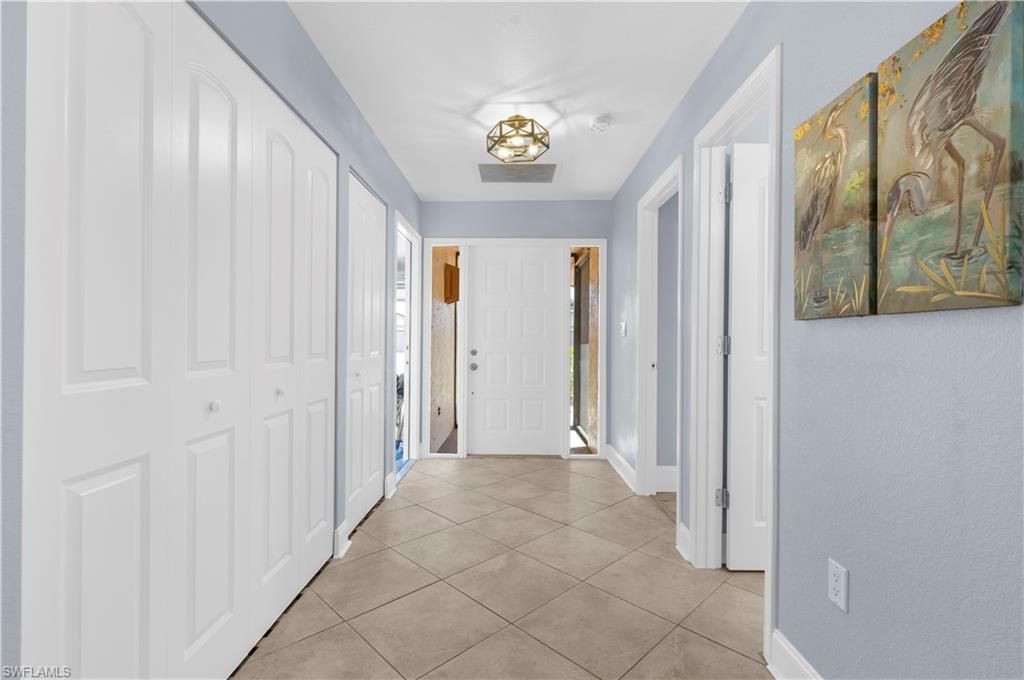 6487 Royal Woods Dr, Fort Myers, FL 33908 Photo