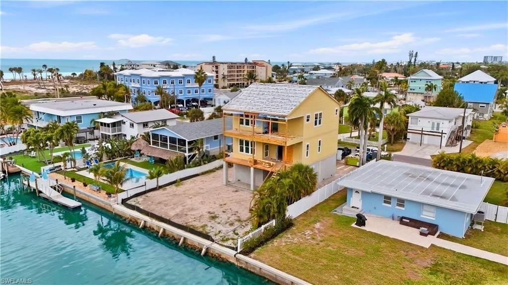 140 Bahia Via, Fort Myers Beach, FL 33931 Photo