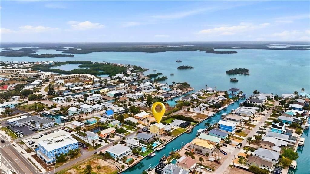140 Bahia Via, Fort Myers Beach, FL 33931 Photo