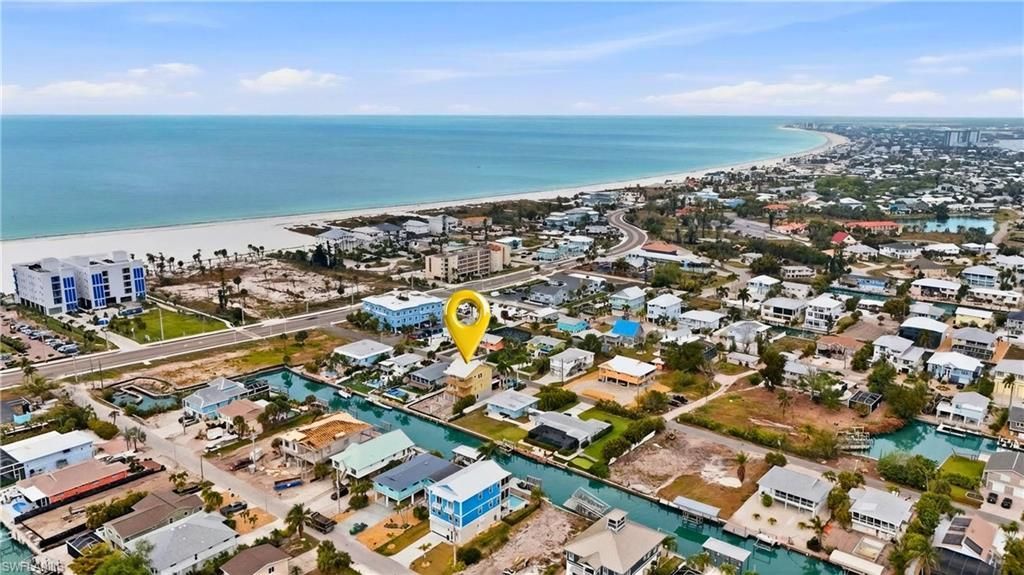140 Bahia Via, Fort Myers Beach, FL 33931 Photo