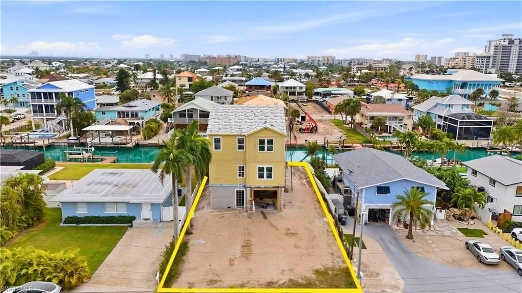 140 Bahia Via, Fort Myers Beach, FL 33931 Photo