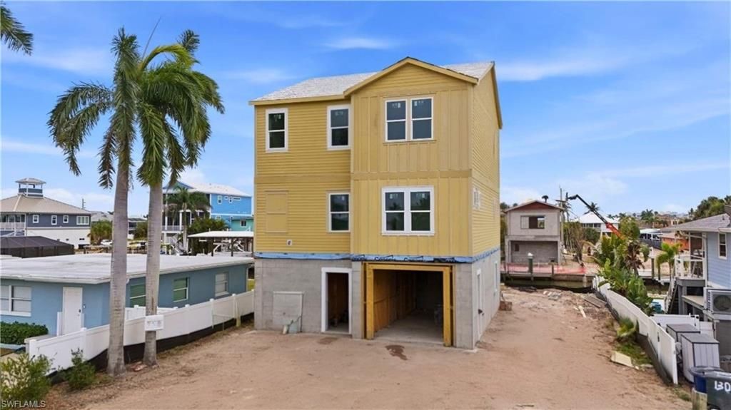 140 Bahia Via, Fort Myers Beach, FL 33931 Photo