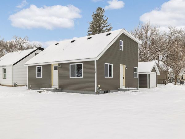 4533 Welcome Avenue N, Crystal, MN 55422