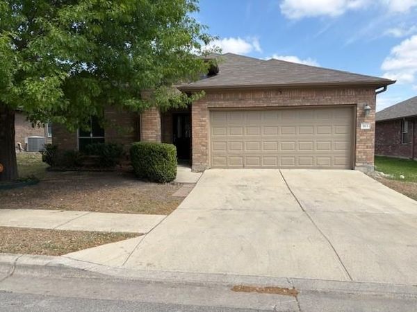 183 Blossom Valley STRM, Buda, TX 78610