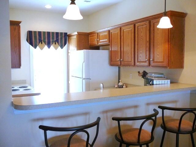 613 Ballard Lane Photo 6