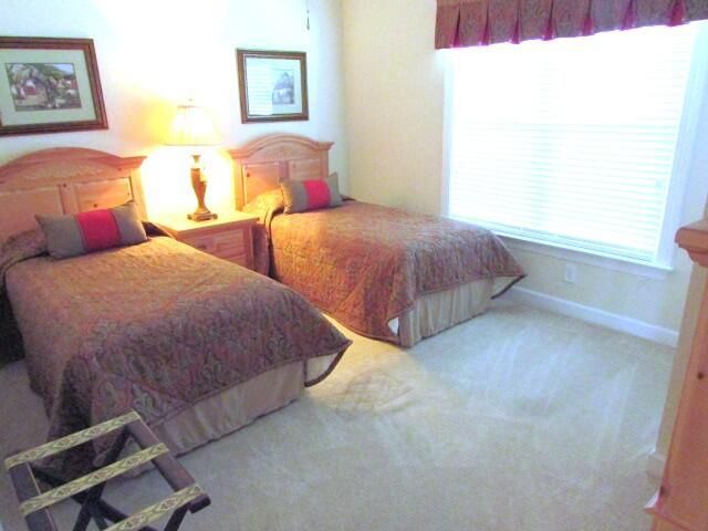 613 Ballard Lane Photo 9