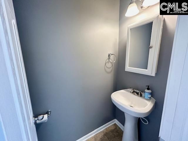 118 Walkbridge Way  Photo 14