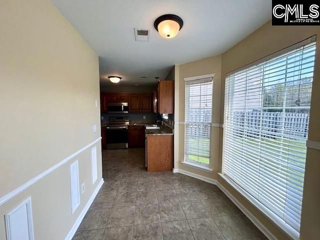 118 Walkbridge Way  Photo 9