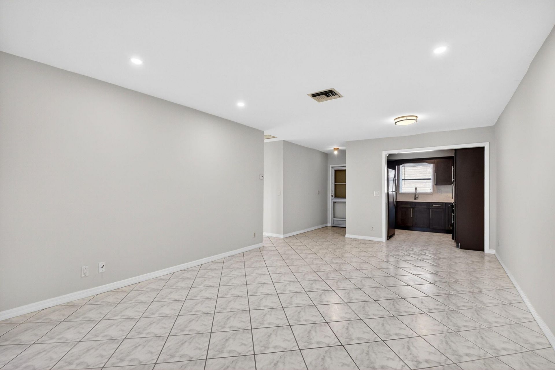 2783 E Dudley Dr Drive E, Unit D, West Palm Beach, FL 33415 Photo