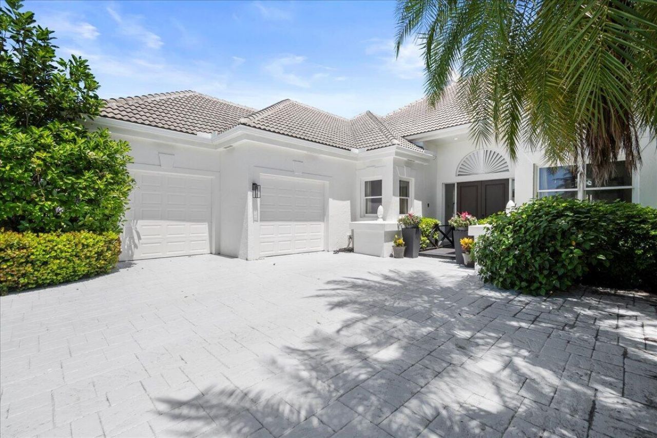 2313 Golf Brook Drive, Wellington, FL 33414 Photo