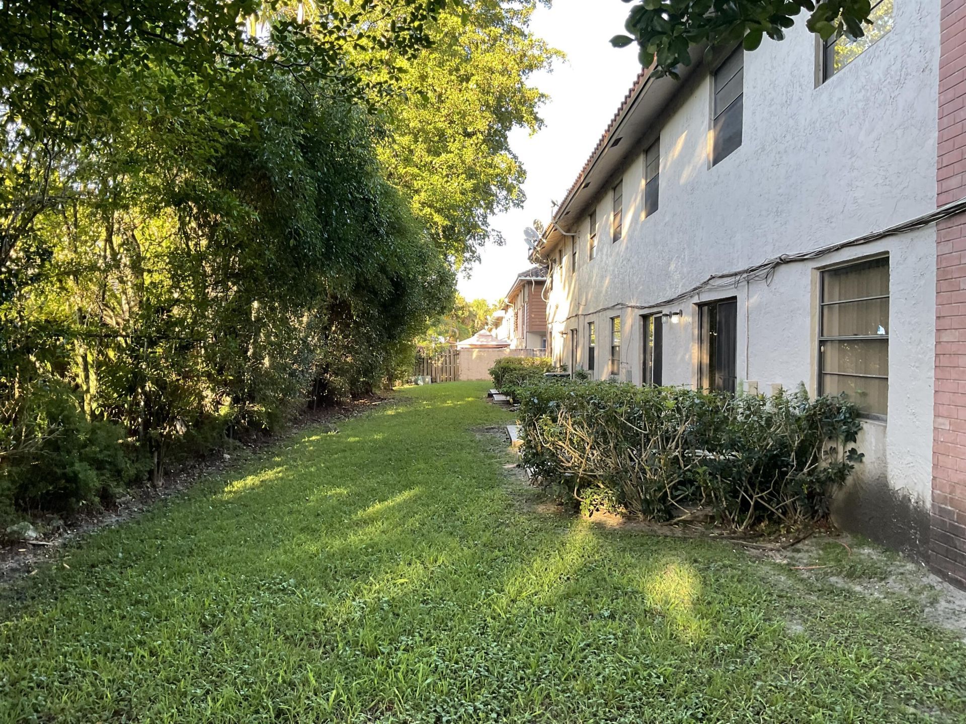 10825 Royal Palm Boulevard, Unit 1-8, Coral Springs, FL 33065 Photo