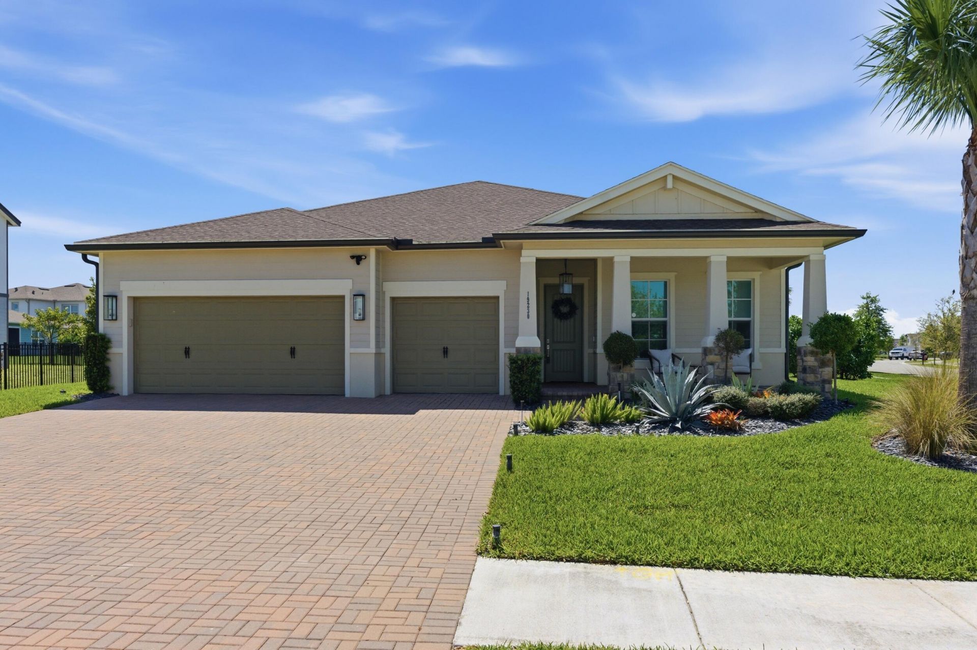 19230 Rolling Acres Road Loxahatchee, FL 33470