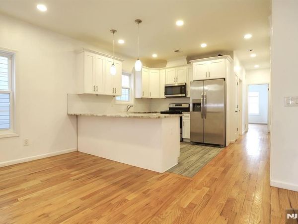 345 2nd Street, EAST NEWARK, NJ 07029