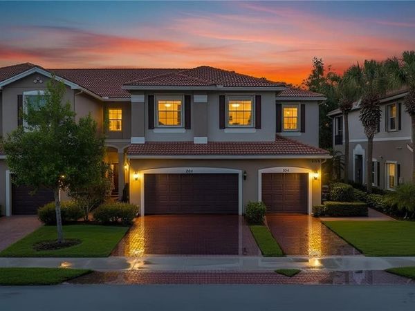 6510 Monterey PT, Unit 204, NAPLES, FL 34105