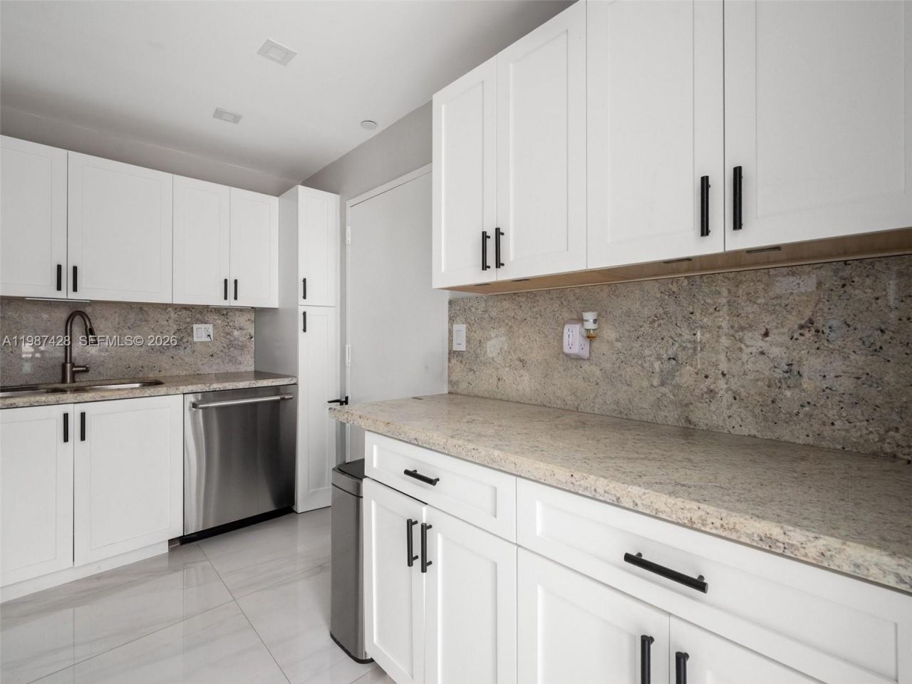 625 Biltmore Way , Unit 104, Coral Gables, FL 33134 Photo