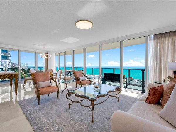1455 Ocean Dr, Unit 909, Miami Beach, FL 33139