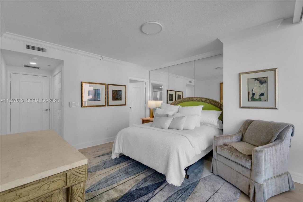 1455 Ocean Dr, Unit 909, Miami Beach, FL 33139 Photo