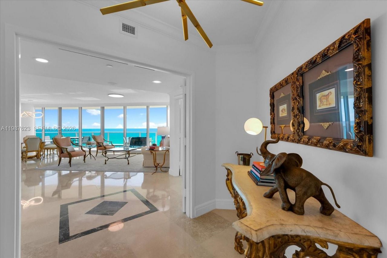 1455 Ocean Dr, Unit 909, Miami Beach, FL 33139 Photo