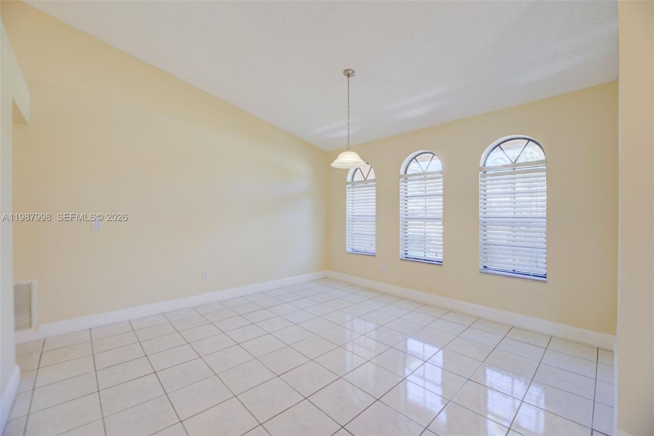 7328 NW 21st St , Margate, FL 33063 Photo