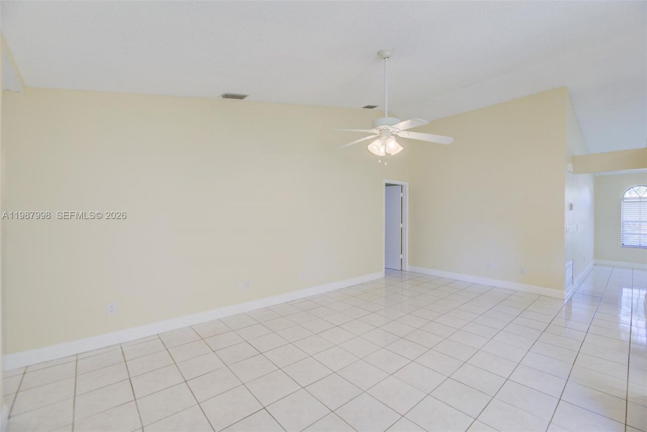 7328 NW 21st St , Margate, FL 33063 Photo