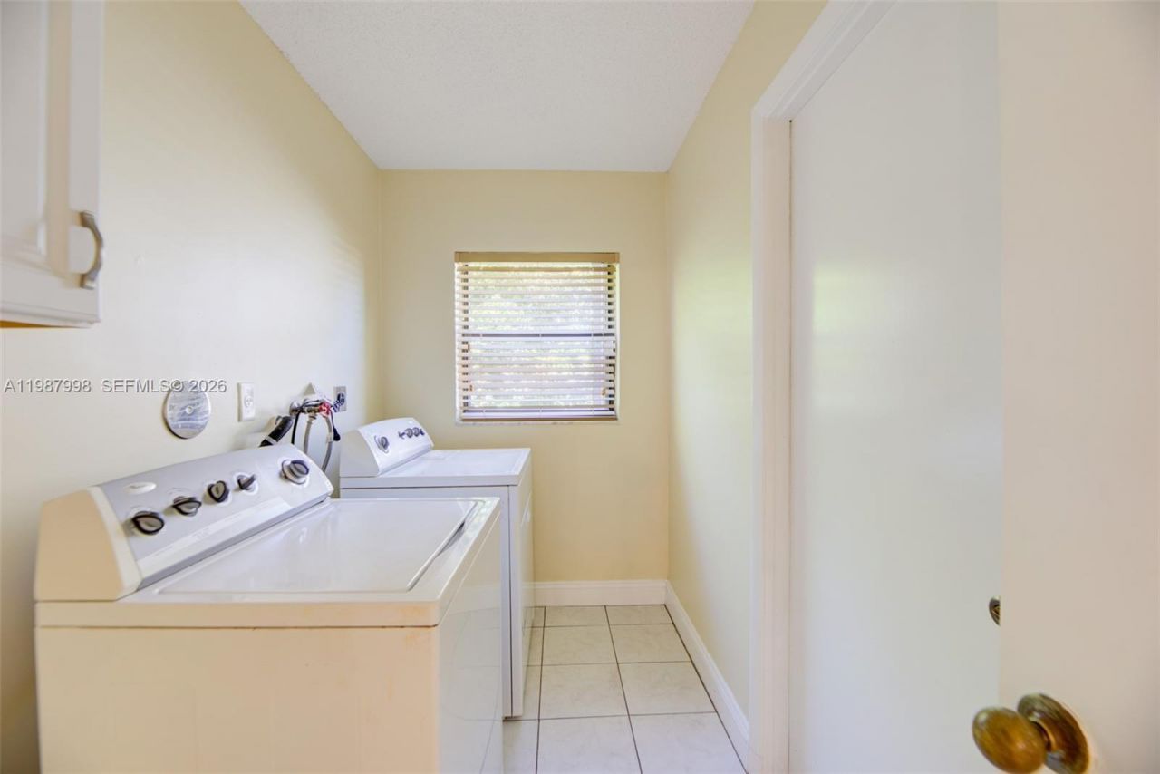 7328 NW 21st St , Margate, FL 33063 Photo