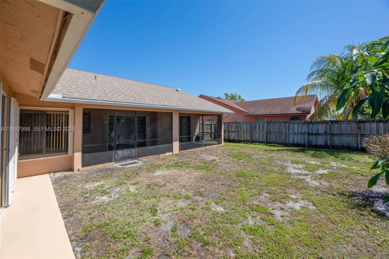 7328 NW 21st St , Margate, FL 33063 Photo