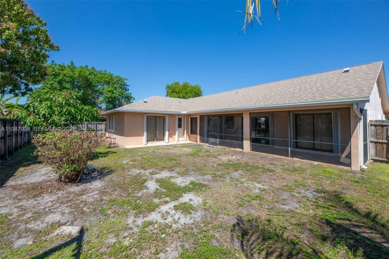 7328 NW 21st St , Margate, FL 33063 Photo