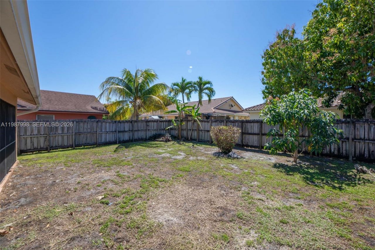 7328 NW 21st St , Margate, FL 33063 Photo