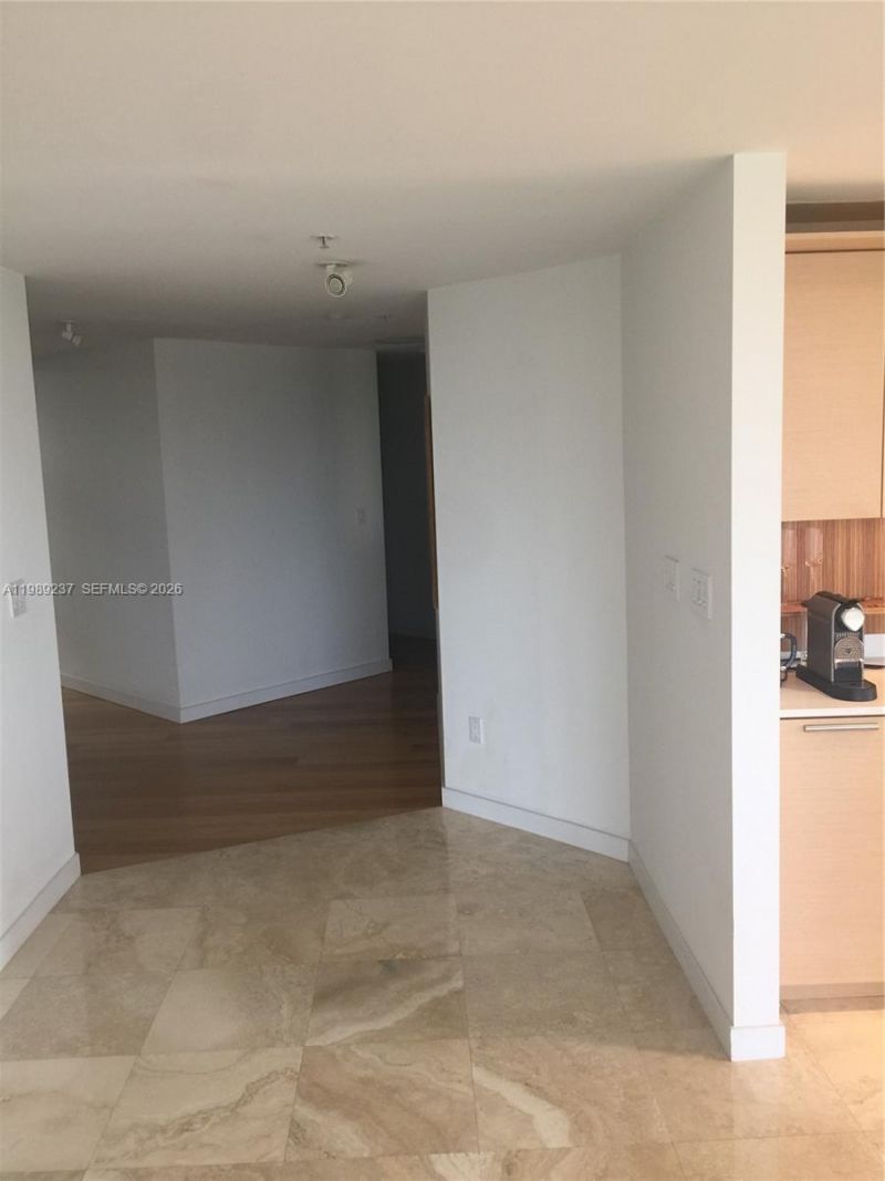 1 Century Ln , Unit 301, Miami Beach, FL 33139 Photo