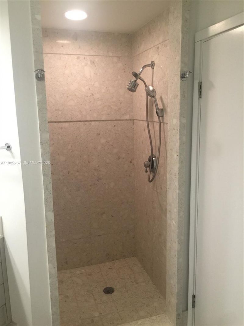 1 Century Ln , Unit 301, Miami Beach, FL 33139 Photo